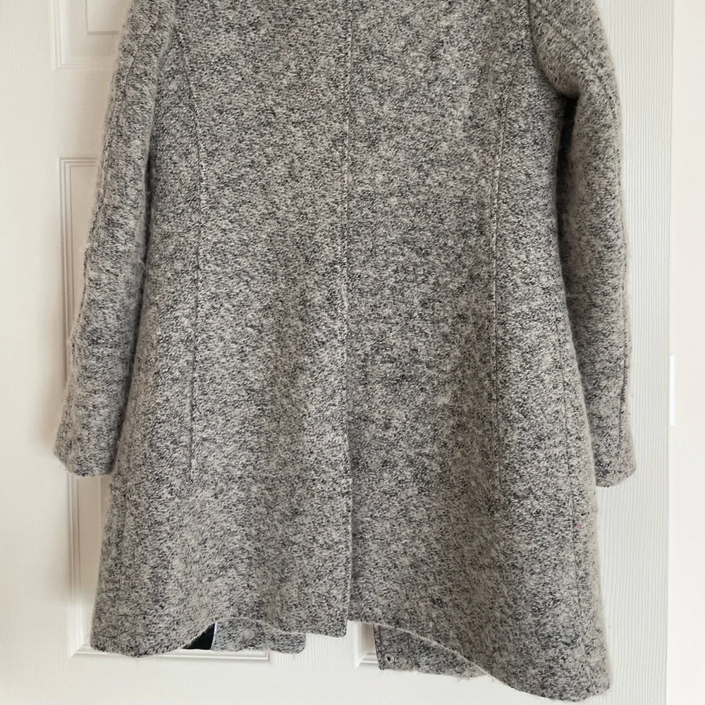 Calvin Klein wool jacket. Size small. - Picture 4 of 5
